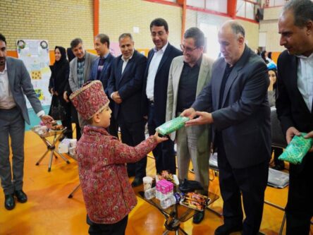 لازمه سلامت جامعه بازنگری در سبک زندگی است