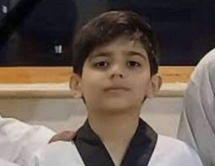 از «کاپشن‌ صورتی با گوشواره قلبی» تا خواب ابدی در «تخت‌خواب صورتی»/ این بی‌رحمی‌ها را فراموش نمی‌کنیم 