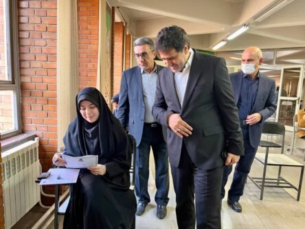 آزمون استخدامی شرکت پتروشیمی تبریز برگزار شد