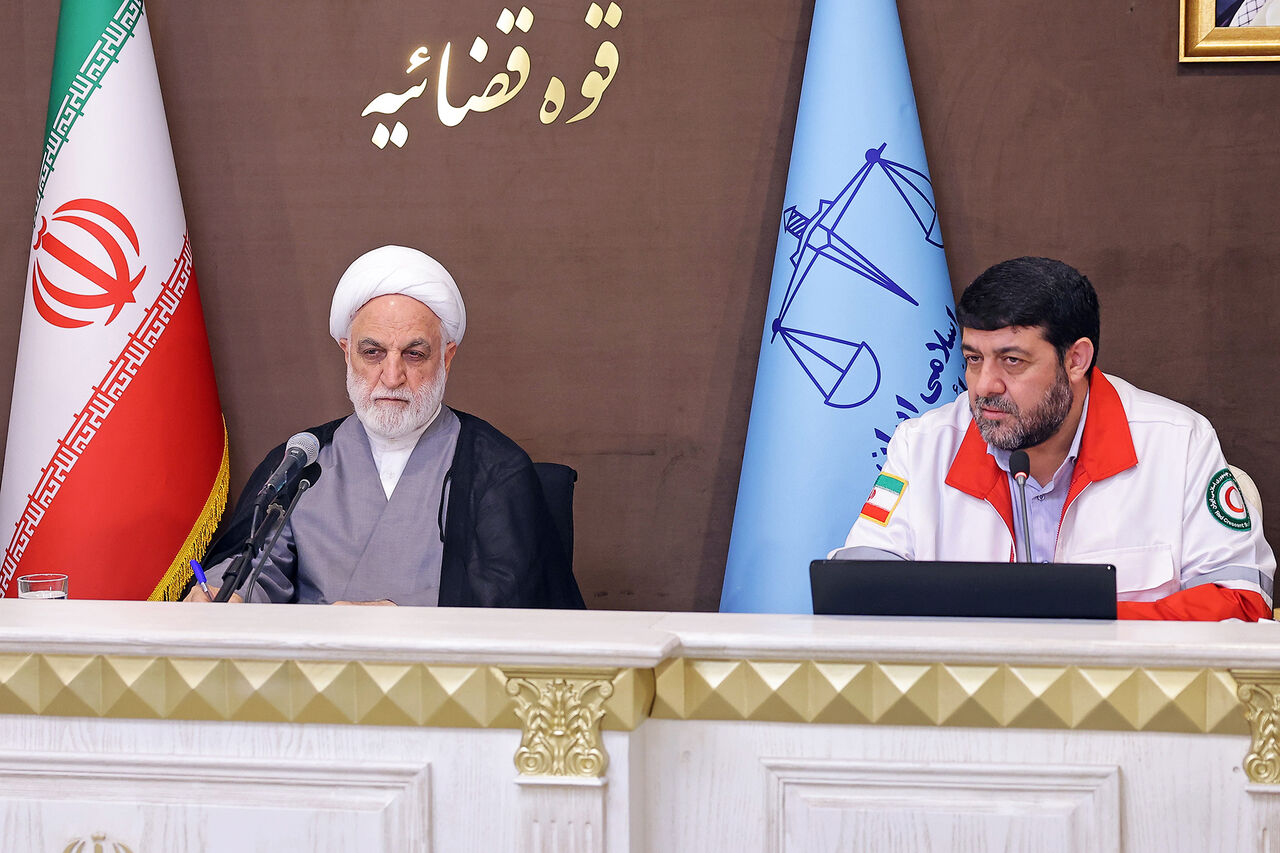 اساسنامه و ضوابط حاکم بر جمعیت هلال احمر به‌روزرسانی شود