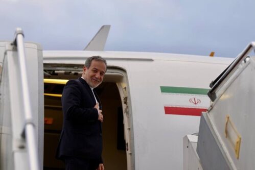 عراقچی در راه «جده»
