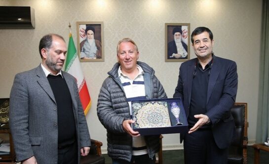 دیاوریا: بیسبال ایران جا برای پیشرفت دارد/ به وزیر ورزش گفتم بدون حمایتهای شما نمیتوانیم موفق شویم