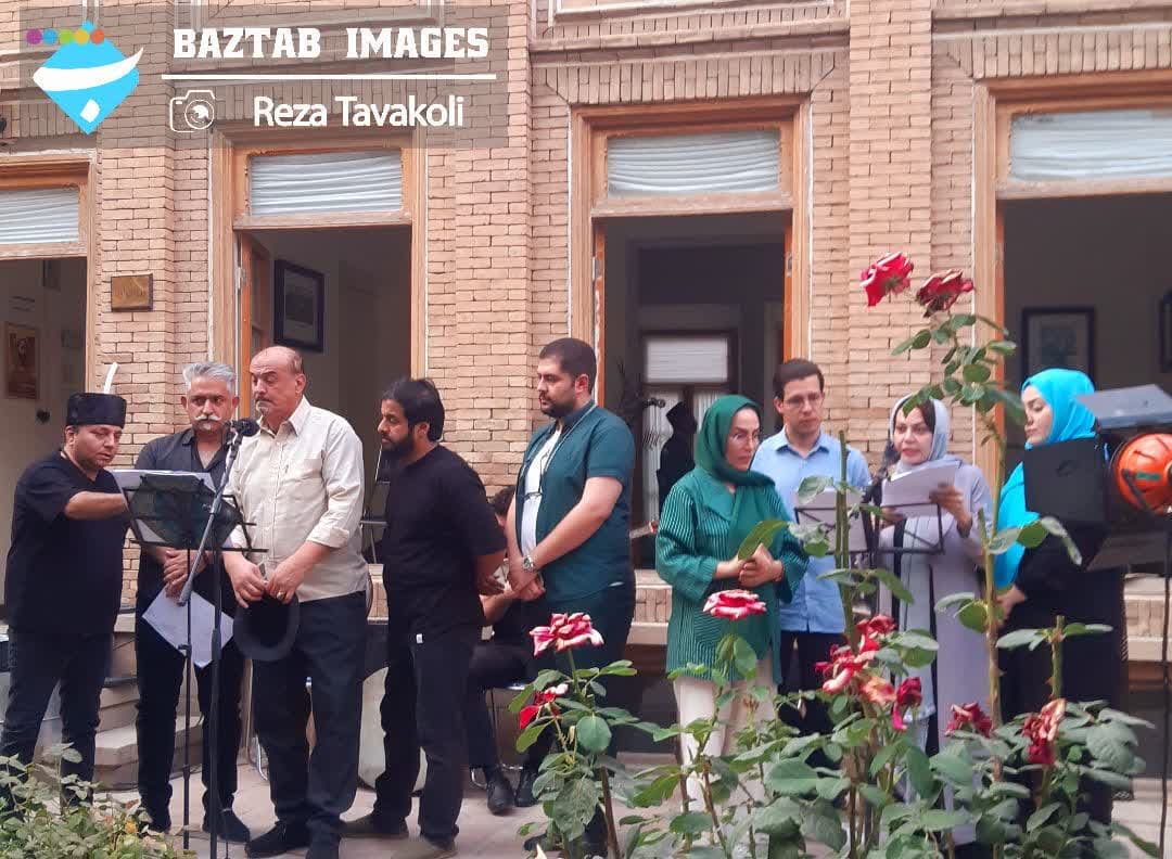 نمایش رادیو تئاتر تبریز ۱۲۹۰ و ال دایاغی اجرا شد.