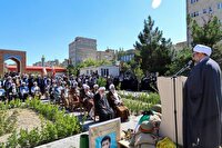 تجمع طلاب و روحانیون تبریز در حمایت از رهبر انقلاب