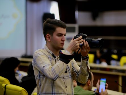 طوفان استرس بر فراز خانه‌های ایرانی؛ از پیچیدگی‌های «انتخاب رشته» تا انتظار طاقت‌سوز «نتایج کنکور»