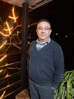 عزیز، رفیق همه