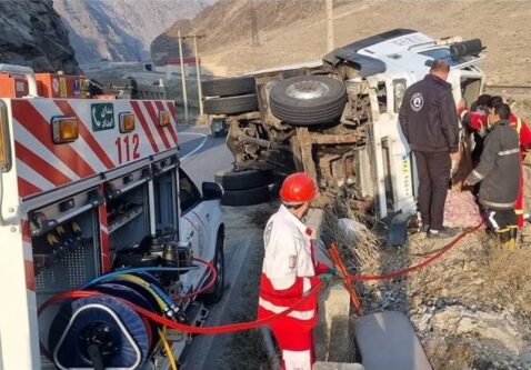 واژگونی کامیون در محور خداآفرین - جلفا