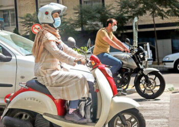 بهروزآذر: محدودیتی برای صدور گواهینامه موتورسیکلت زنان وجود ندارد