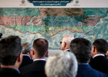 گذار جلفا به دروازه طلایی ترانزیت و تولید؛ تکمیل کریدورهای بین‌المللی