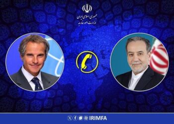 تماس تلفنی گروسی و عراقچی